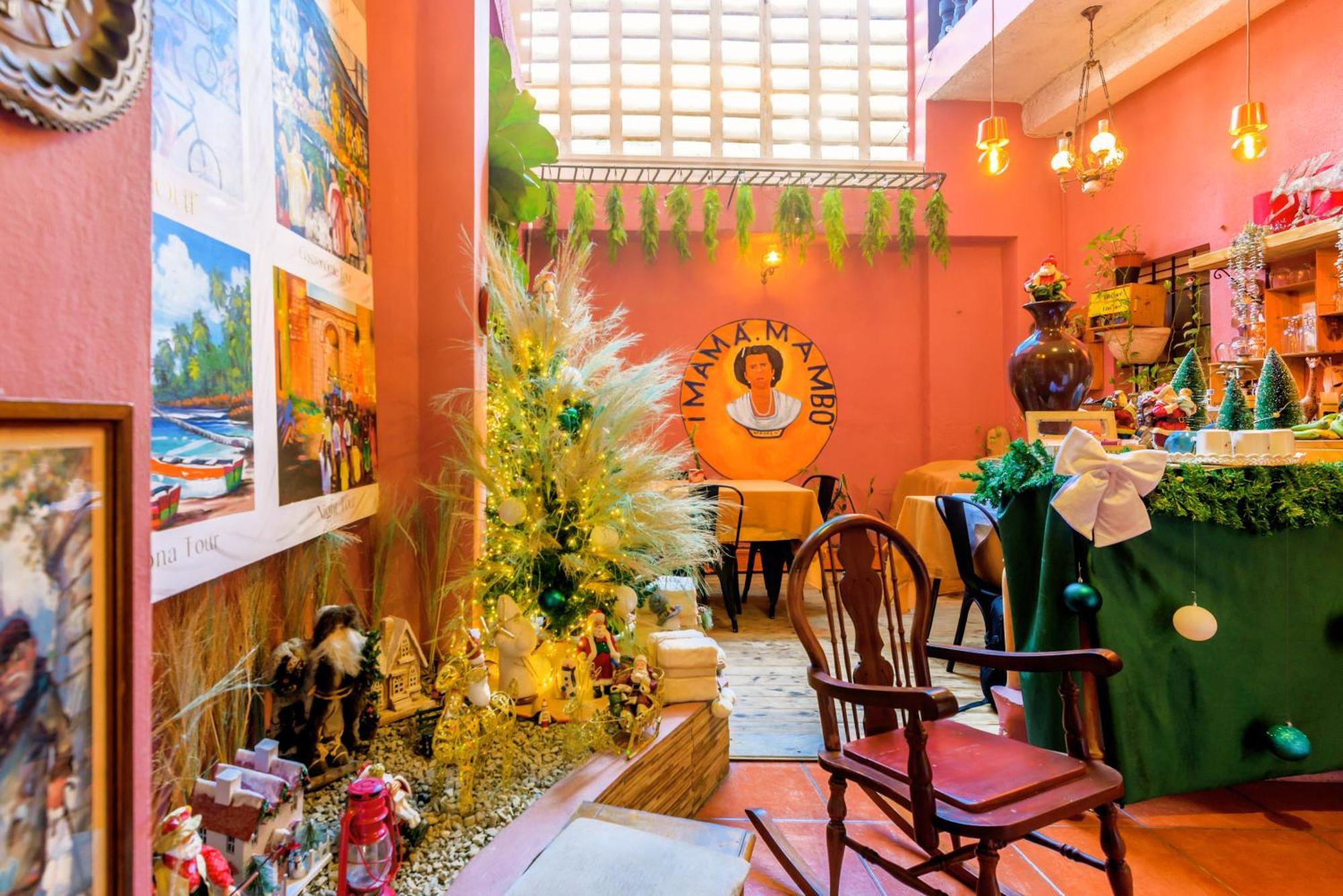 Hostal Mama Mambo - Zona Colonial ซานโตโดมิงโก ภายนอก รูปภาพ